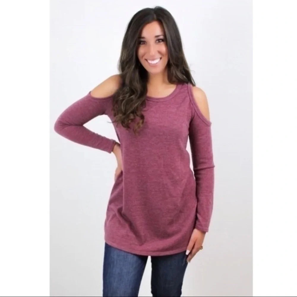 Cold Shoulder Solid Tunic - Mauve